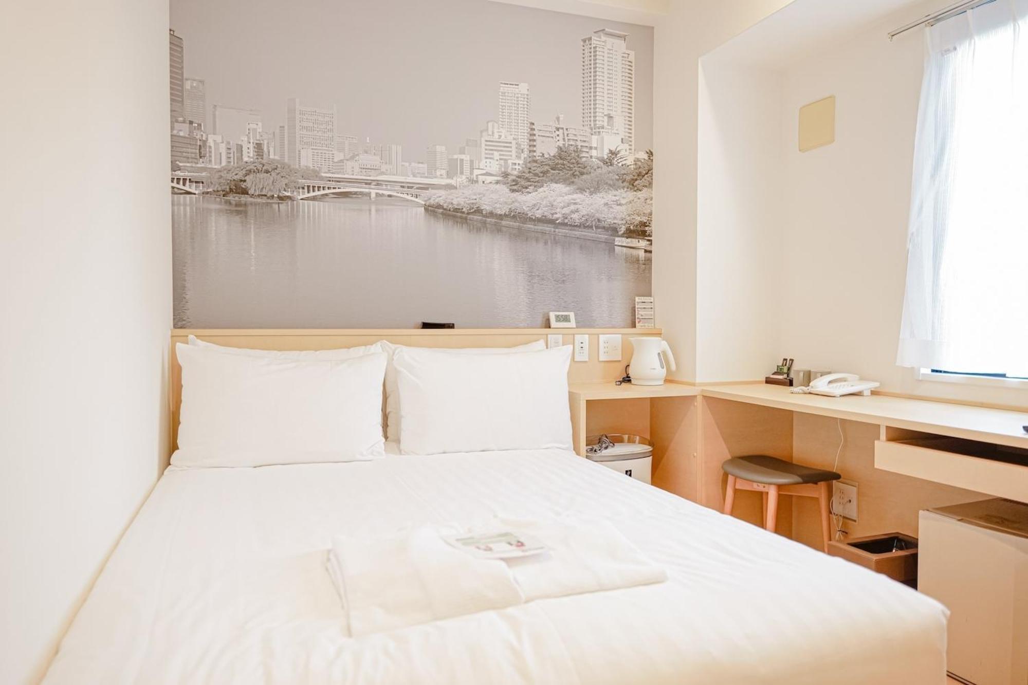 Travelodge Honmachi Osaka Buitenkant foto