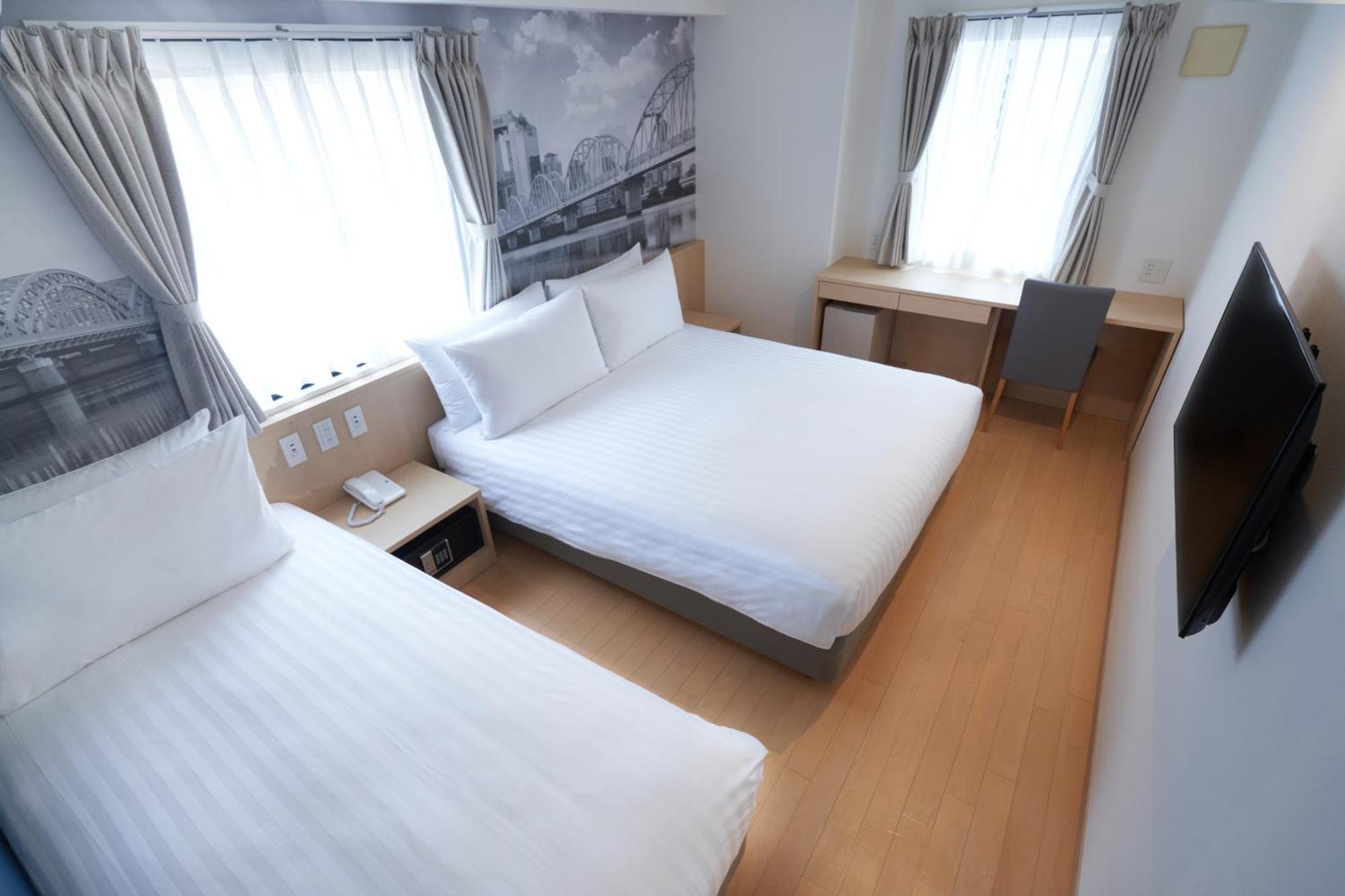 Travelodge Honmachi Osaka Buitenkant foto